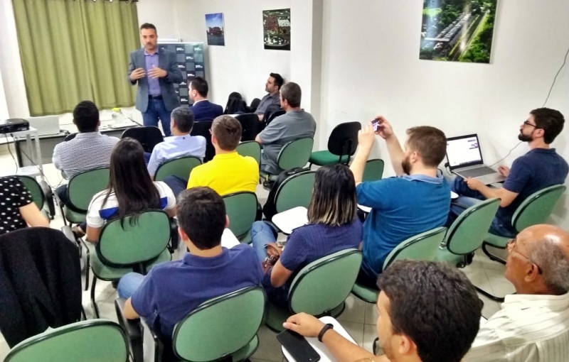 Barra de São Francisco recebe evento “Estratégias de Valor para empresas de rochas ornamentais”
