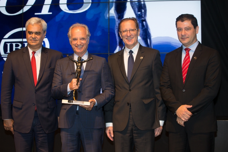 Empresário Jonas Zucchi ganha conquista prêmio do IBEF-ES