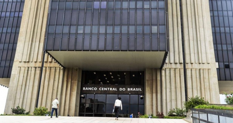 Banco Central amplia prazo de contratos de câmbio