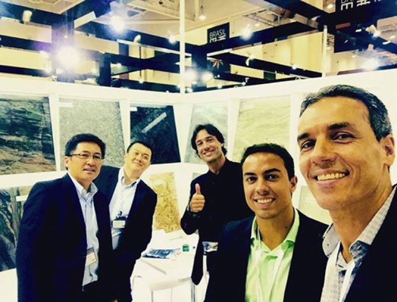 Presidente do Sindirochas participa da Xiamen Stone Fair 2016