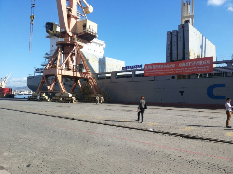 Linha direta Vitória-China tem viagem inaugural com carga de granito