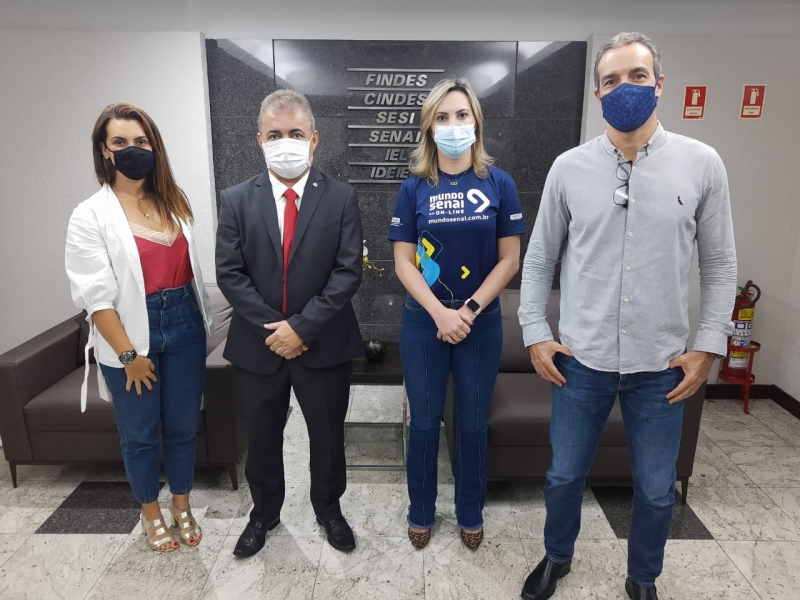 Saúde e segurança no setor de rochas é tema de encontro entre Sindirochas, Superintendência Regional do Trabalho e Findes