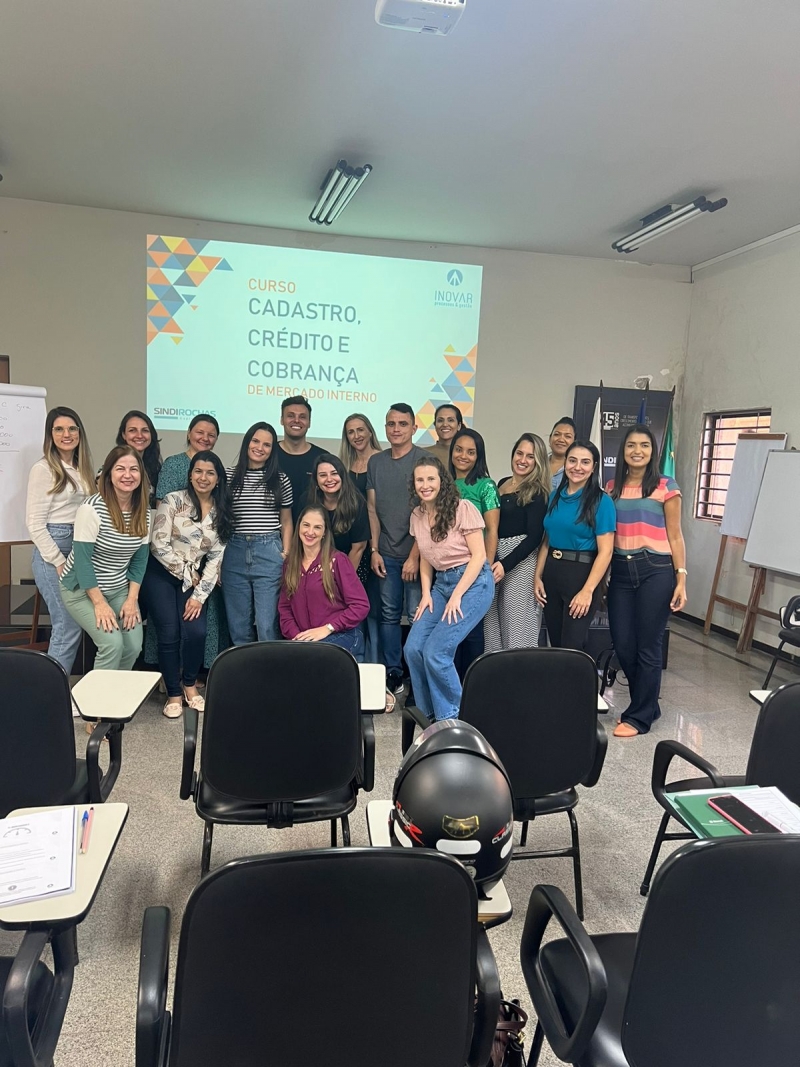 Analistas e gestores concluem curso para alavancar setor financeiro e comercial
