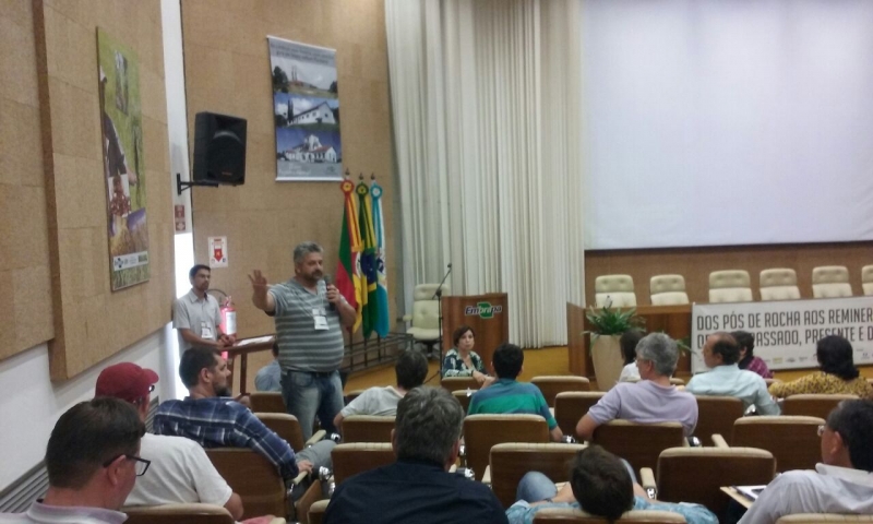 3º Congresso Brasileiro de Rochagem