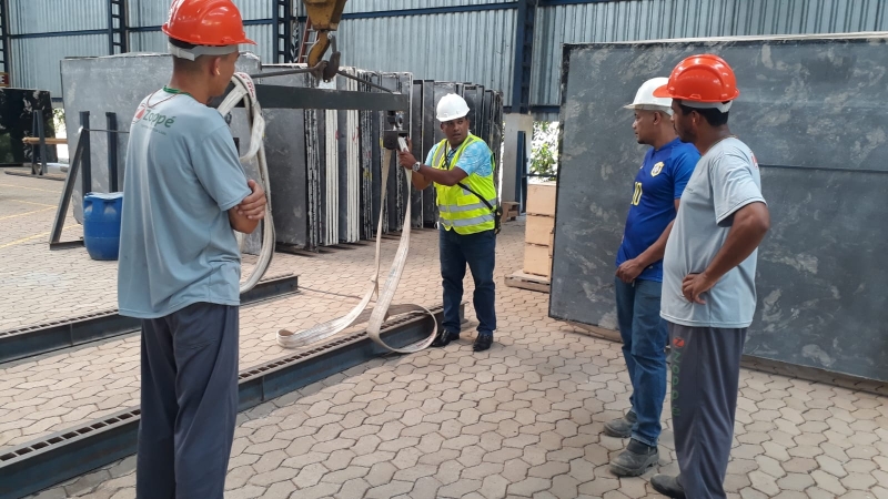Turma conclui qualificação em NR-11 em Cachoeiro de Itapemirim
