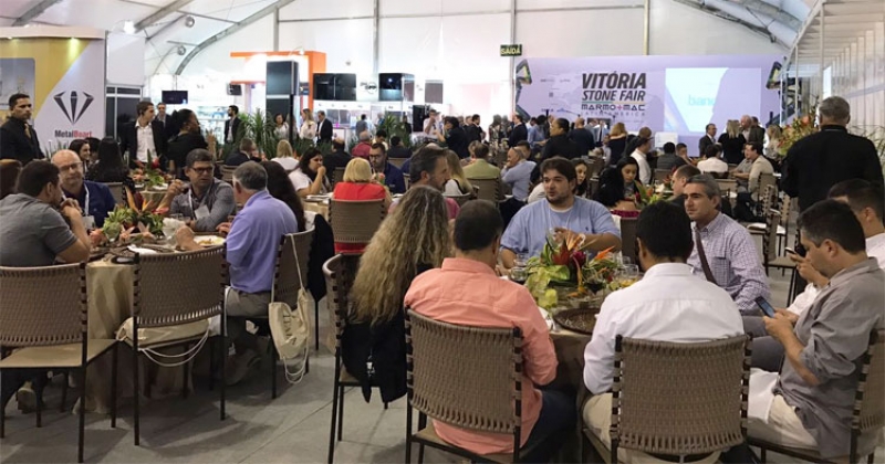 Comitivas internacionais são recepcionadas por autoridades e entidades do setor na Vitória Stone Fair