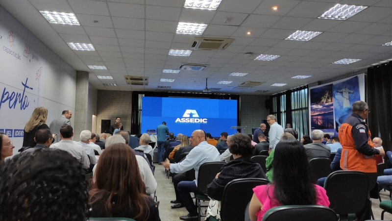 Sindirochas participa de posse da nova diretoria da ASSEDIC em Colatina