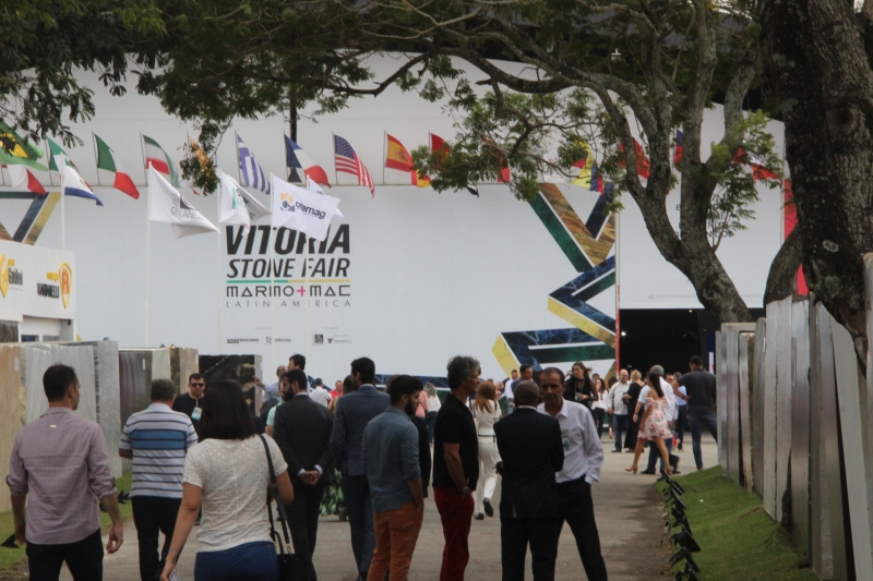NOVOS VOOS DIRETOS BENEFICIAM OS COMPRADORES LATINOS PARA VISITAREM A VITORIA STONE FAIR