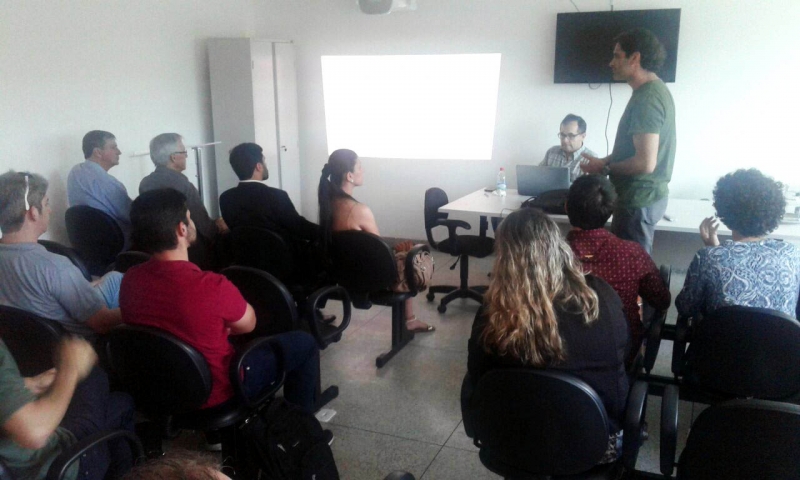 Encontro entre Sindirochas e UFES/ Alegre pode resultar em parceria entre as entidades