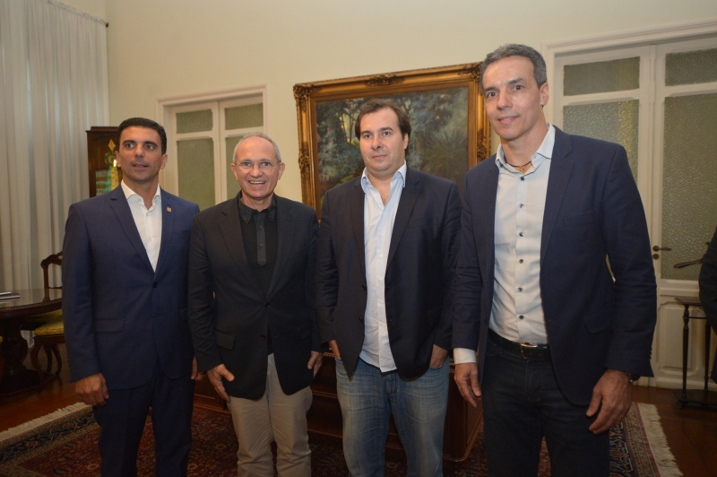 Presidente da república em exercício promete apoio ao setor de rochas capixaba