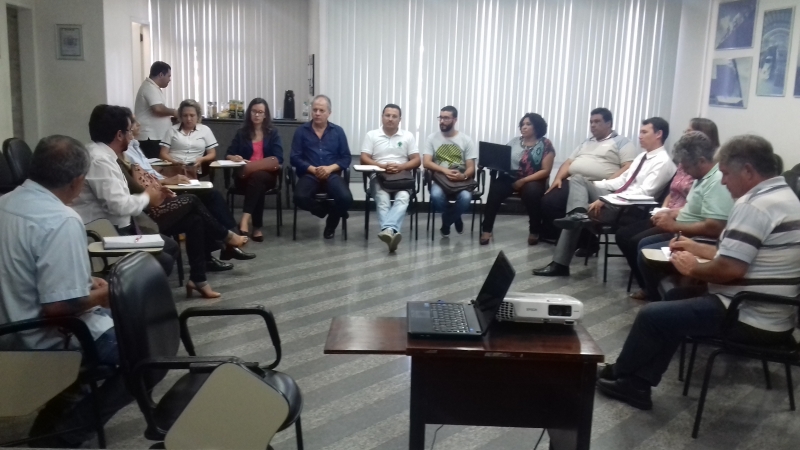 Reunião em Cachoeiro aborda licenciamento ambiental